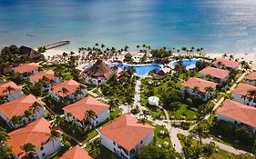 Ocean Maya Royale Hotel